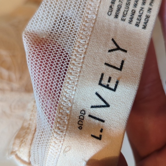 Lively Cream 36DDD Lacy Bra - Picture 8 of 8